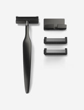 Load image into Gallery viewer, Black Shaving Set 2.0 - Melle
